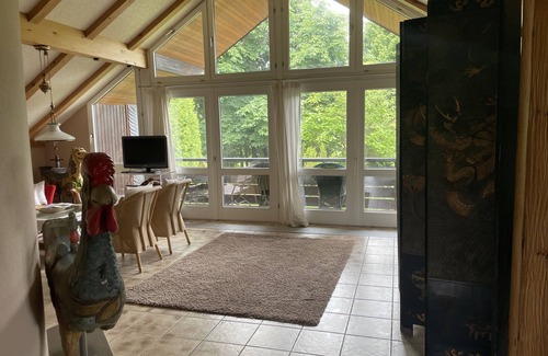 Himberg Apartamento | Amplio apartamento en medio del parque natural.