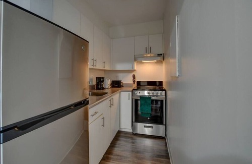 Laval Apartamento | Spacious 1 bedroom, with balcony, Laval, all incl
