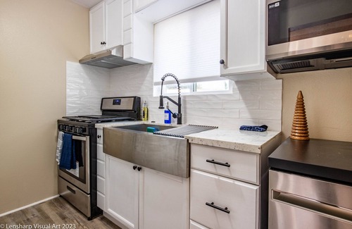 Ahwahnee Casa | Spacious 1-BR Home w/ King Bed near Yosemite