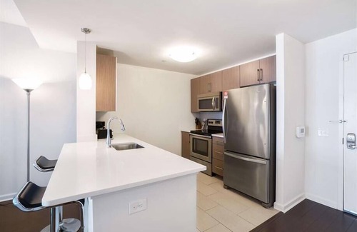 Hudson Exchange Apartamento | Spacious 1BR | Full Kitchen | Jersey City by GLS
