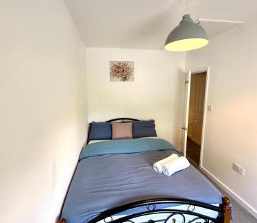 Bensham Manor Apartamento | Spacious 2-Bed Home with Garden