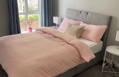 Grand Canal Dock Apartamento | Spacious 2 Bedroom apartment in City Centre