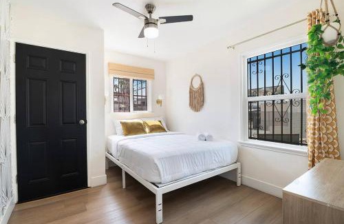 The Flats Apartamento | Spacious 2-Bedroom Hollywood Apartment near Sunset Blvd