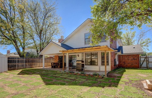 Lubbock Casa | Spacious 2-story house in a quiet residential neighborhood