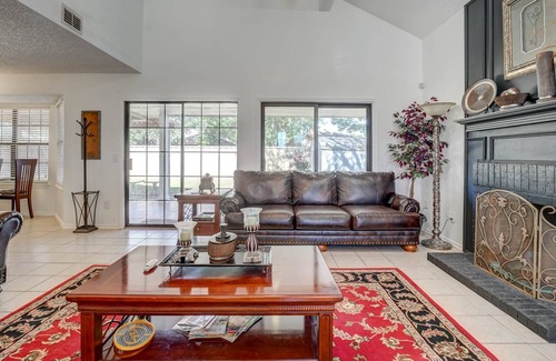Lubbock Casa | Spacious 2-story house in a quiet residential neighborhood