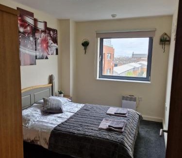 Vauxhall Apartamento | Spacious 2BDR Flat for 5 in City Centre
