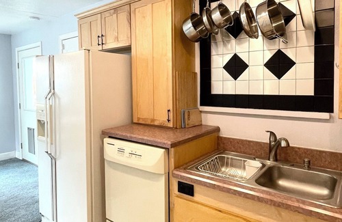 Newlands Casa | Spacious 2BR/2BA Boulder Retreat Walk to Pearl Street & Trails & More!