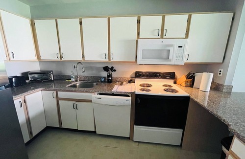 Elkins Park Apartamento | This apartment is a 2 bedroom(s), 2 bathrooms, located in Elkins Park, PA.