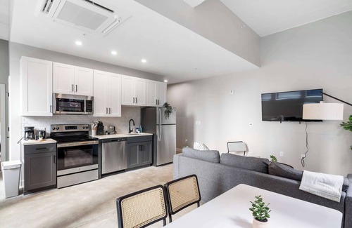 Downtown Cincinnati Apartamento | Spacious 2BR CozySuites OTR Downtown #16