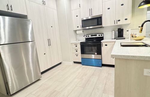 Mission Apartamento | Spacious 2BR Home: Free WIFI, Near Parks, Dining & Shopping