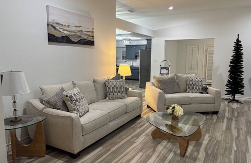 McAllen Casa | Spacious 3/2 Home Retreat with Outdoor Amenities in McAllen, Texas.