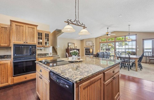 Detroit Lakes Casa | Spacious 3-bedroom year around Cabin near Detroit Lakes on Scenic Pelican Lake