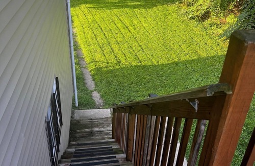 Mount Clemens Apartamento | Spacious 3-bedroom apartment with WiFi, AC in marvelous Mount Clemens