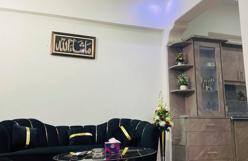 D.H.A. Apartamento | Spacious 3-bedroom apartment with AC, WiFi in DHA Karachi