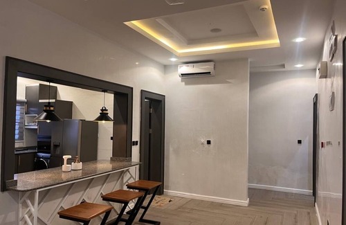 Abuja Apartamento | Spacious 3-bedroom apartment with AC and WiFi in charming Abuja