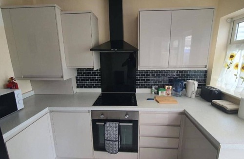 Sutton Coldfield Casa | Spacious 3-bedroom home