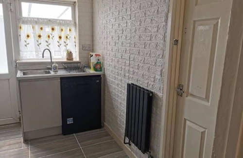 Sutton Coldfield Casa | Spacious 3-bedroom home