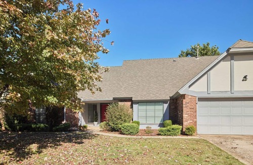Norman Casa | Spacious 3+ bedroom home in a quiet cul-de-sac near I35 in Norman