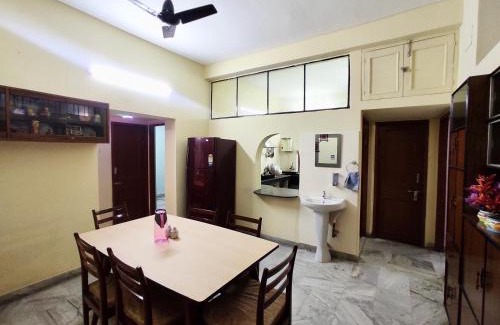 Kolkata Apartamento | Spacious 3BHK House opp South City Mall