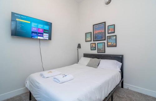 Near South Side Apartamento | Spacious 3BR 420 Friendly Apartment Near McCormick Place, Lakefront and Soldier Field