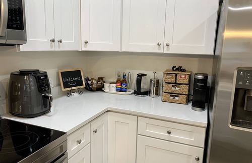 Ono Island Casa | Spacious 3BR Fenced Yard Pet Friendly Johnson Beach NAS