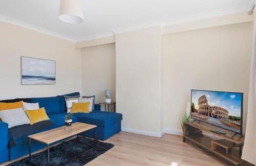 Turkey Street Apartamento | Spacious 3BR Free Parking Enfield North London