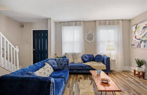 Gayborhood Apartamento | Spacious 3br In Center City