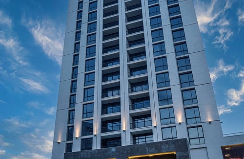 Kirkos Apartamento | Spacious 4 bdr for family/group
