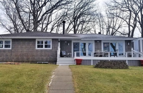 Detroit Lakes Casa | Spacious 4 Bed/3 Bath Lake Home On The Shore Of Big Detroit Lake