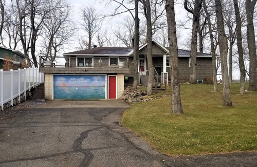 Detroit Lakes Casa | Spacious 4 Bed/3 Bath Lake Home On The Shore Of Big Detroit Lake