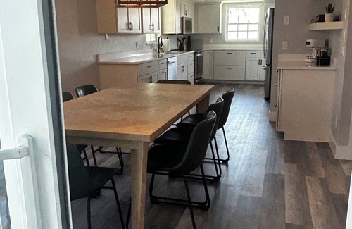 Fort Myers Beach Casa | Spacious 4-Bed Retreat with Pool Short Stroll to the Beach
