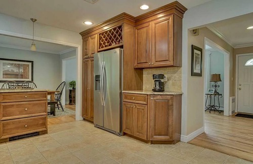 East Northport Casa | Spacious 4-bedroom house in serene East Northport. 25 minutes from RYDER cup!