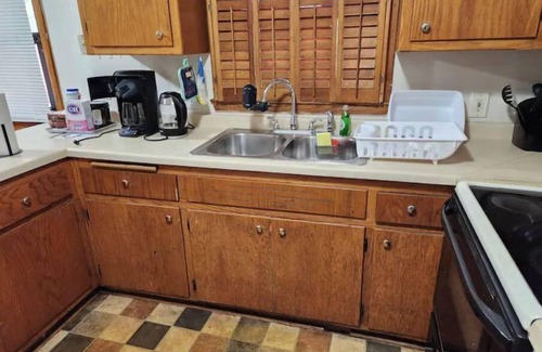 Milwaukee Casa | Spacious 4-bedroom home in quiet neighborhood