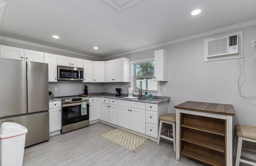 Polk City Casa | Spacious 4-bedroom house in fantastic Polk City with WiFi