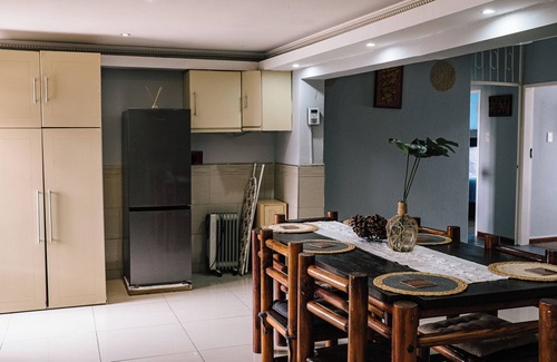 Germiston Casa | Spacious 4-bedroom house in tranquil Germiston with WiFi