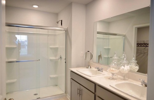 Summit Station Casa | Spacious 4-bedroom house in enjoyable Columbus with WiFi, AC