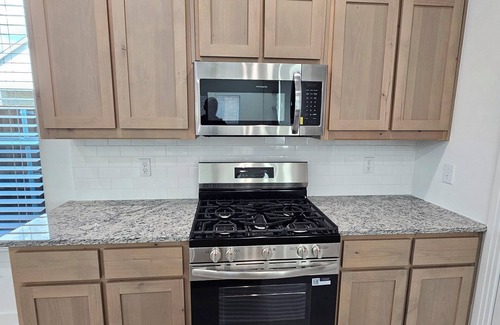 Forney Casa | Spacious 4-bedroom house with WiFi, AC in brilliant Mesquite