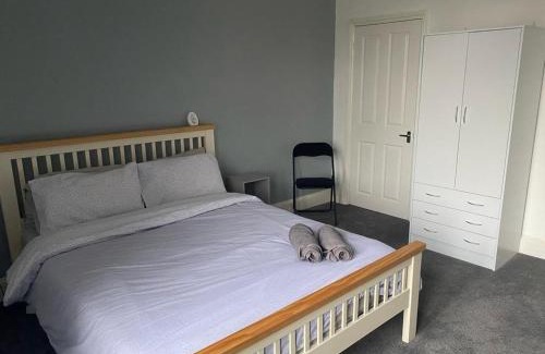 Middleton Casa | Spacious 4 Bedroom Townhouse