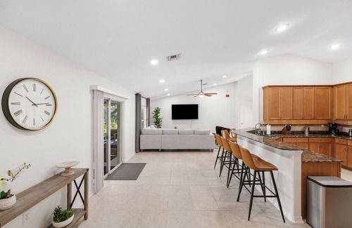 Pinehurst Casa | Spacious 4-bedroom house in charming Rotonda West with AC, WiFi, and Heated Pool
