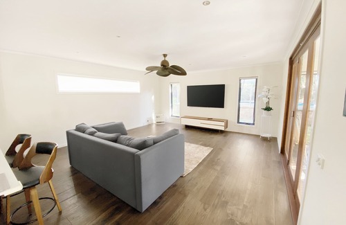 Miranda Casa | Spacious 4B House & Pool & GameRoom & Nr Grocery