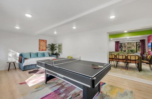 Tallahassee Casa | Spacious 4BD - Central Stay with Backyard & Games