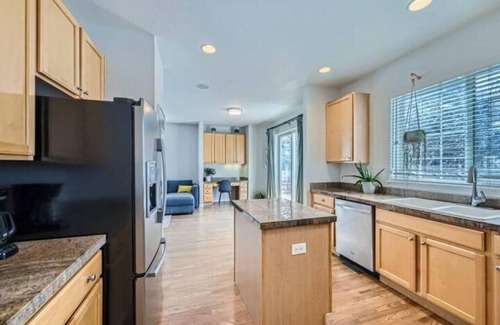Lafayette Casa | Spacious 4BDR Retreat in Lafayette