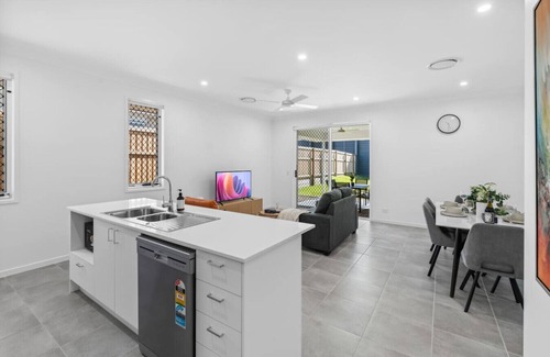 Ripley Casa | Spacious 4BR Home Great Area close to everything