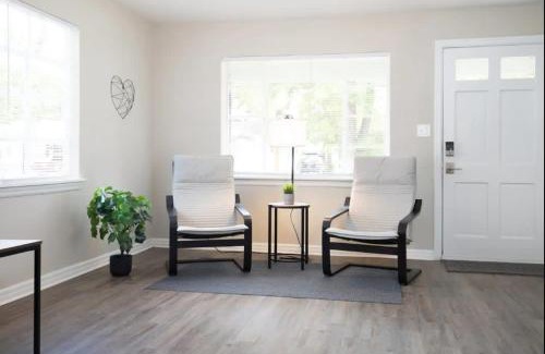 Crestline Heights Casa | Spacious 4BR Home with 2 Baths & Fun Game Room