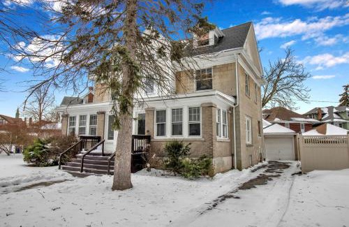 North Buffalo Casa | Spacious 4BR Near UB Niagara Falls - Pet Friendly