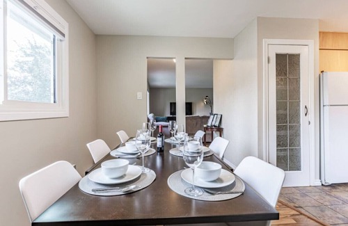 West Edmonton Apartamento | Patricia Heights Bungalow