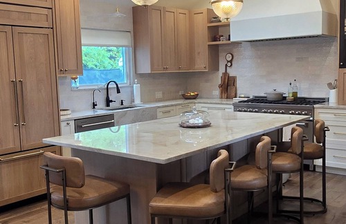 Forestview Casa | Spacious 5-bedroom house in enjoyable Itasca, 0.9 miles for MEDINAH COUNTRY CLUB