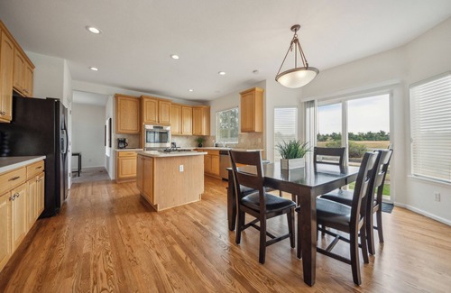 Canterberry Crossing Casa | Spacious 5-bedroom house in fabulous Parker with AC, WiFi