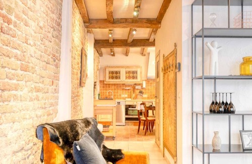 Historical Center Bruges Casa | Spacious 6-Person Stay in Charming Bruges