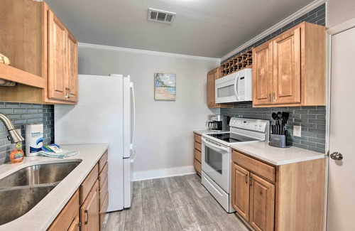 Perdido Key Coves One Casa | Spacious Abode, Walk to Perdido Key Beach!